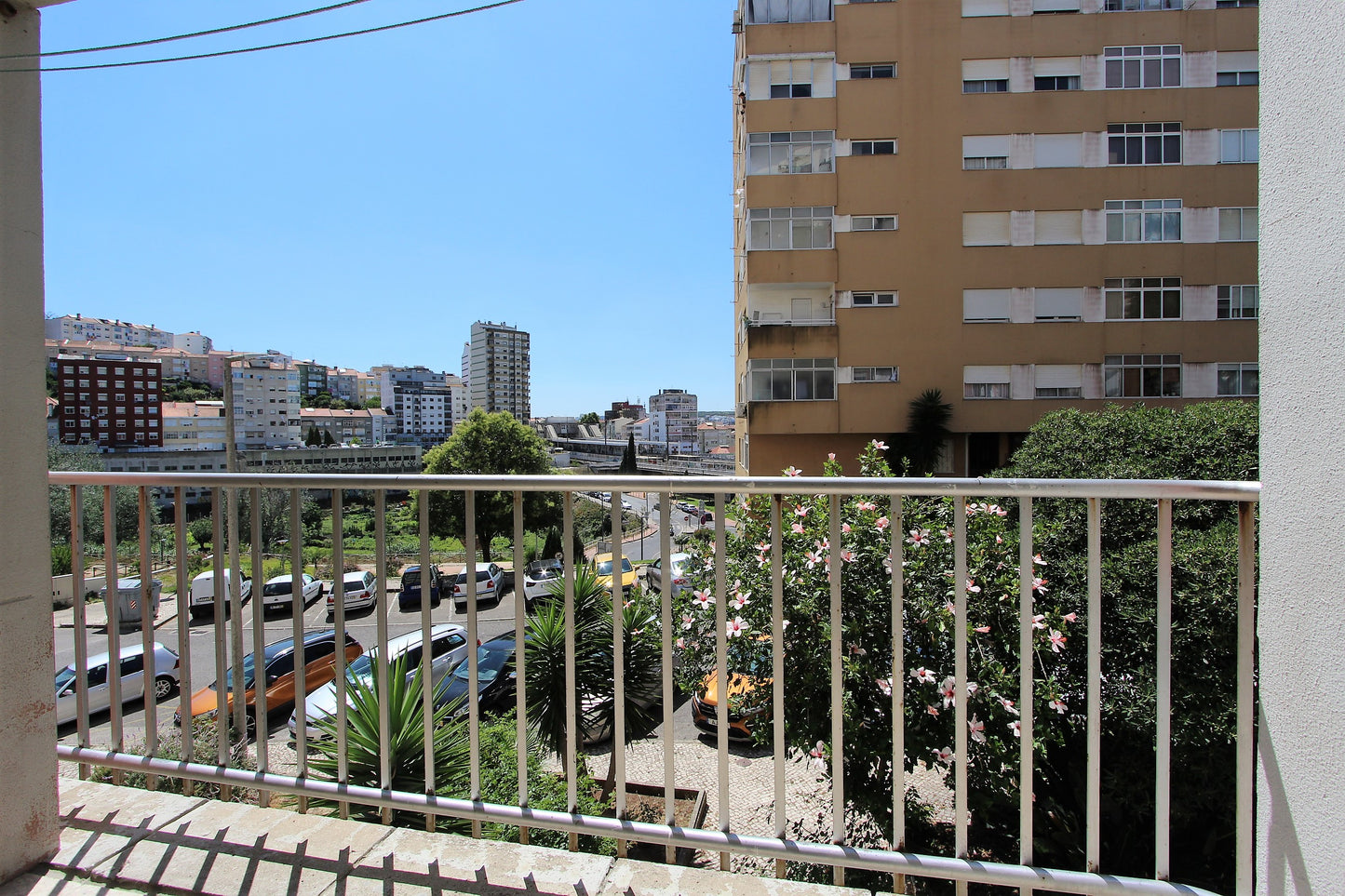T2 Apartment - Queluz, Monte Abraão
