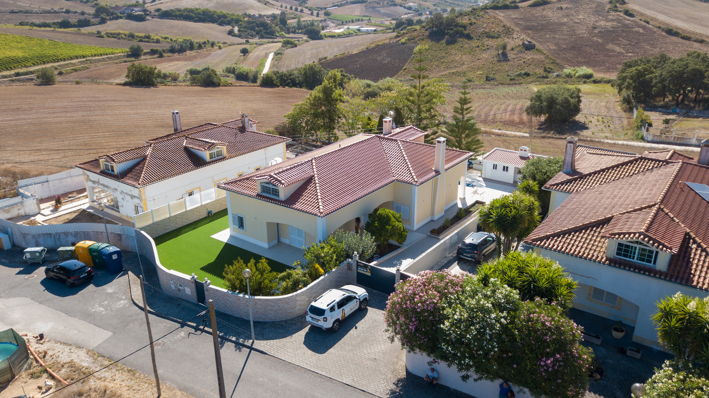 T4 House with Pool - Bispeira, Sobral Monte Agraço