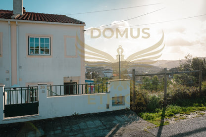 Semi-Detached T2 House - Paúl, Torres Vedras