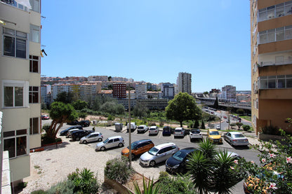 T2 Apartment - Queluz, Monte Abraão